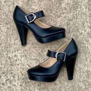 NEW Mary Jane Platform Women's 2.5